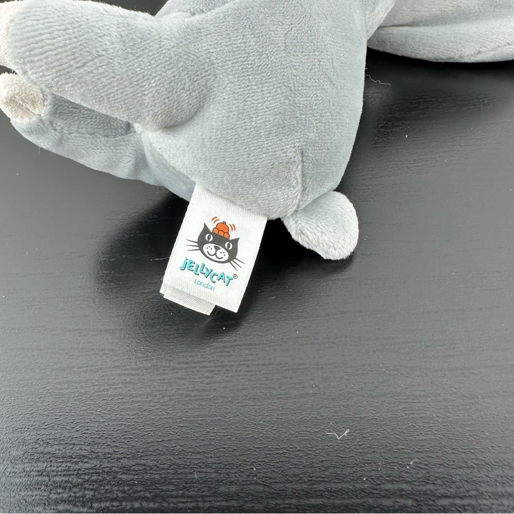 Jellycat Minikin Bunny Rabbit Grey Plush Stuffed Animals Beans Closed Eyes 8” - Picture 4 of 4